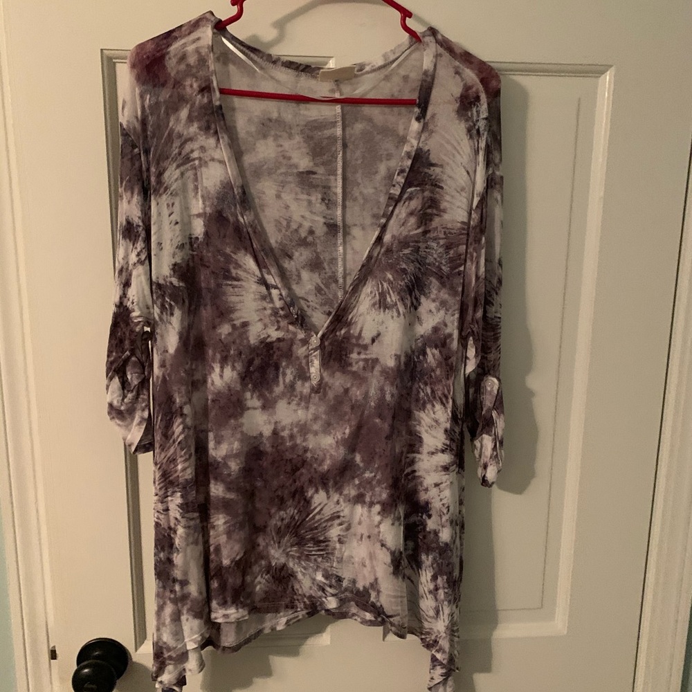 Casual Top- Must wear camisole
